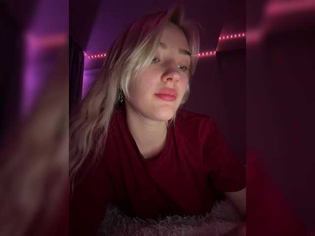 Looonacom live cam on BongaCams