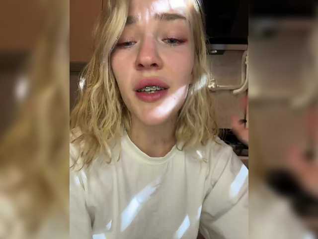 Looonacom live cam on BongaCams