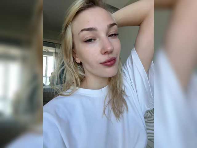 Looonacom live cam on BongaCams
