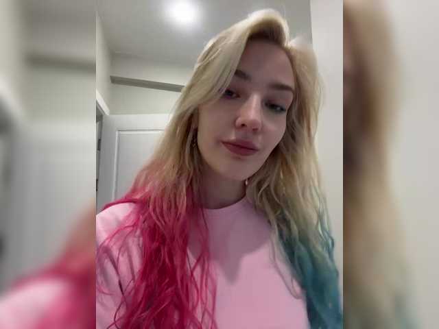 Looonacom live cam on BongaCams