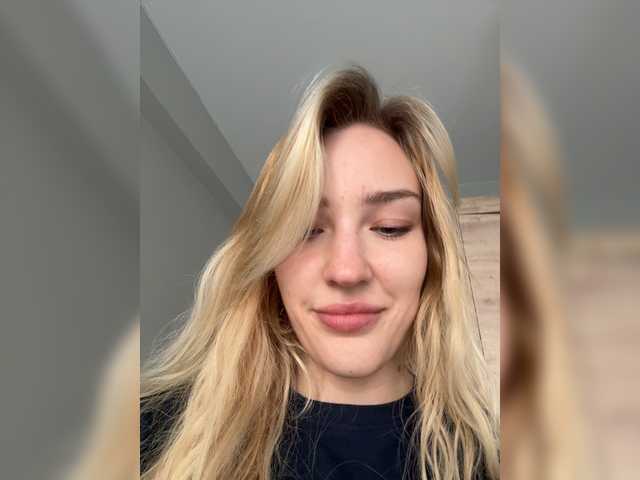 Looonacom live cam on BongaCams