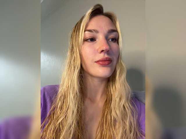 Looonacom live cam on BongaCams