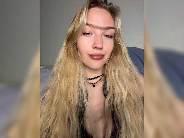 Looonacom live cam on BongaCams