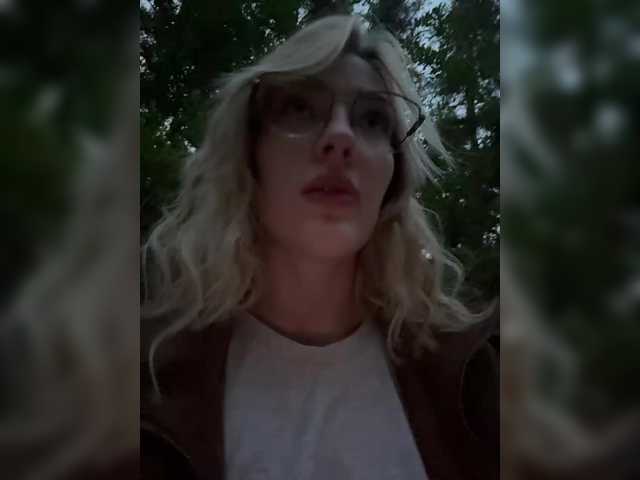 looonacom cam belle