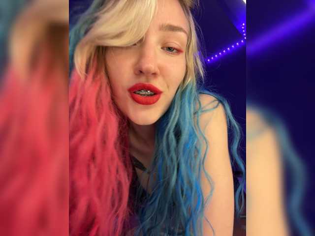 AlinnaAnnila live cam preview
