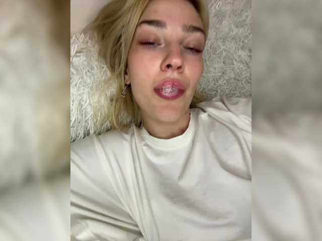 Looonacom live cam on BongaCams