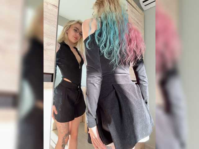 Looonacom live cam on BongaCams
