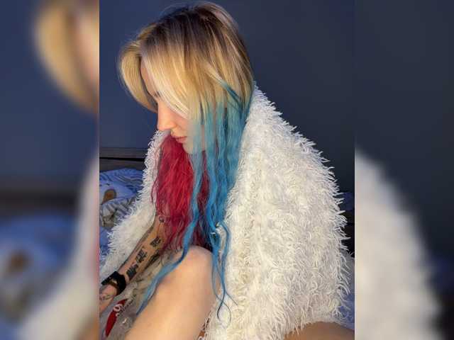 Looonacom, live now on BongaCams