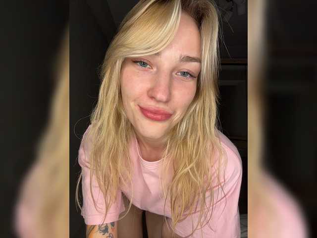 Looonacom live webcam show