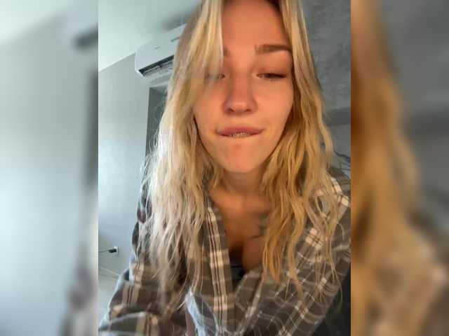 looonacom cam belle