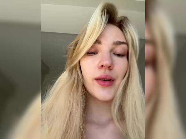 Looonacom live cam on BongaCams