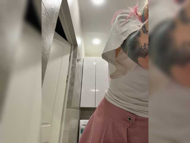 Looonacom live cam on BongaCams