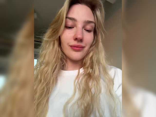Looonacom live cam on BongaCams