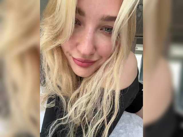 Looonacom live cam on BongaCams