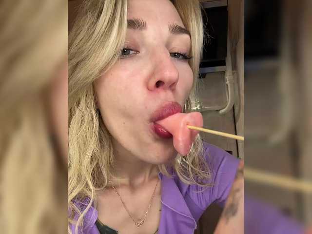 Live трансляция AlinnaAnnila - Runet.cam