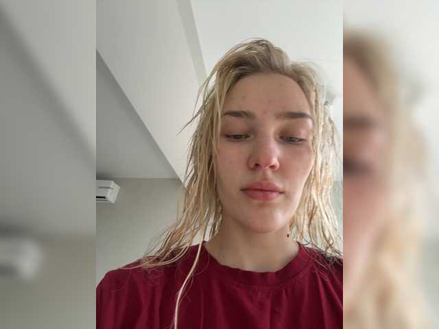 Looonacom, live now on BongaCams