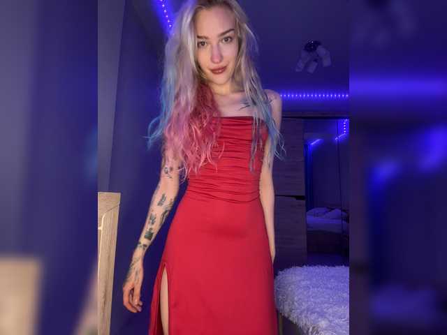Looonacom live cam on BongaCams