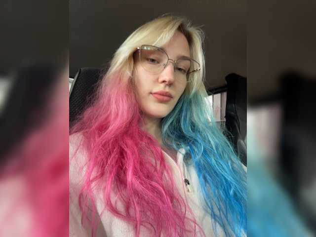 Looonacom live cam on BongaCams
