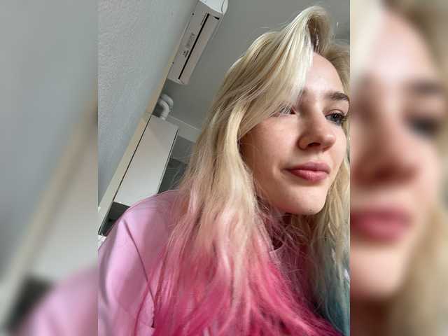 Looonacom live cam on BongaCams
