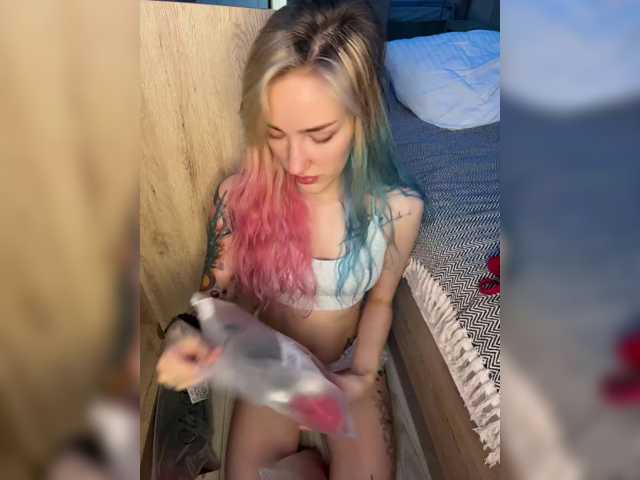 Looonacom live cam on BongaCams