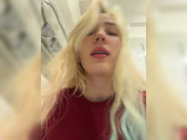Looonacom, live now on BongaCams