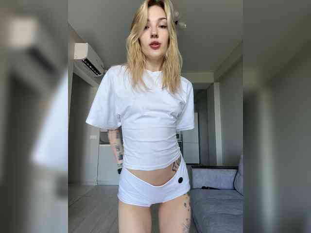 Looonacom Sex Cam Show