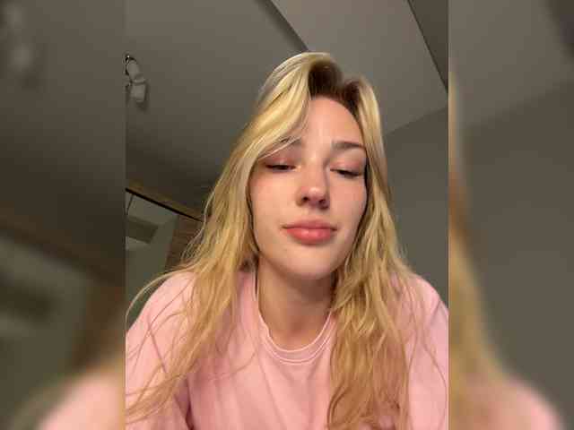 AlinnaAnnila webcam