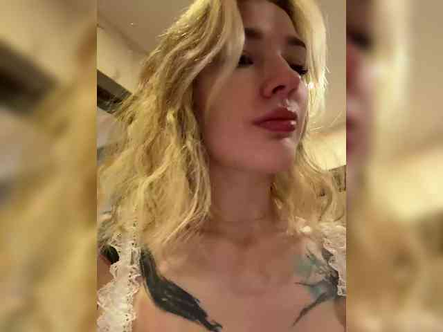 AlinnaAnnila webcam
