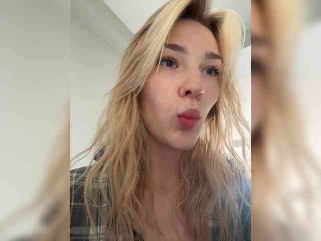 AlinnaAnnila webcam
