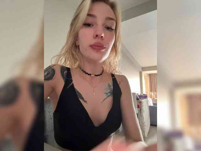 AlinnaAnnila webcam
