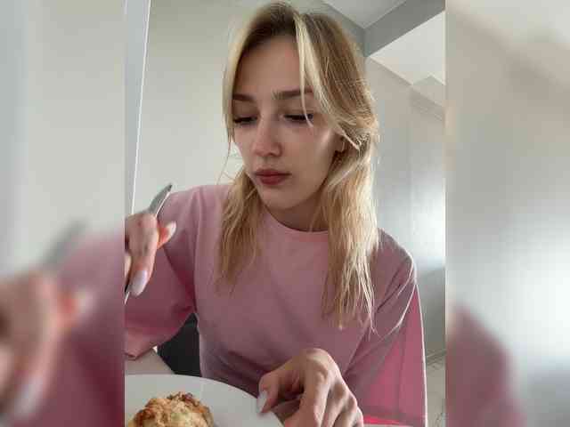 AlinnaAnnila webcam
