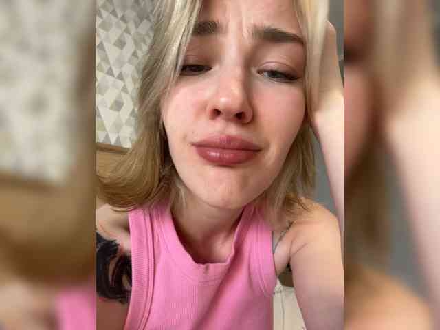 Модель: AlinnaAnnila