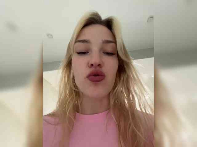 AlinnaAnnila webcam