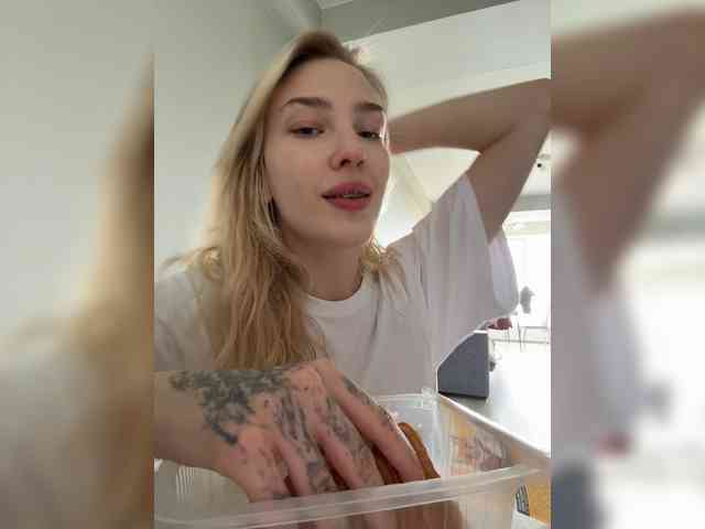 AlinnaAnnila webcam