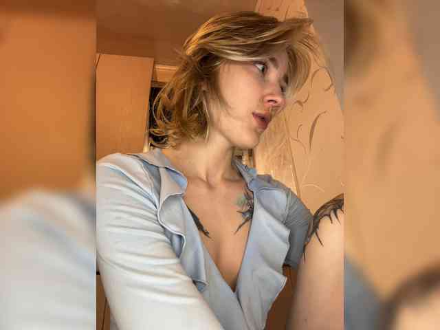 AlinnaAnnila webcam
