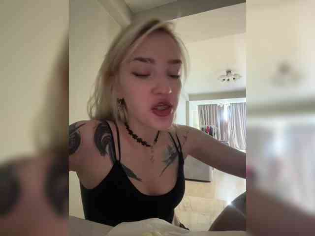 AlinnaAnnila webcam