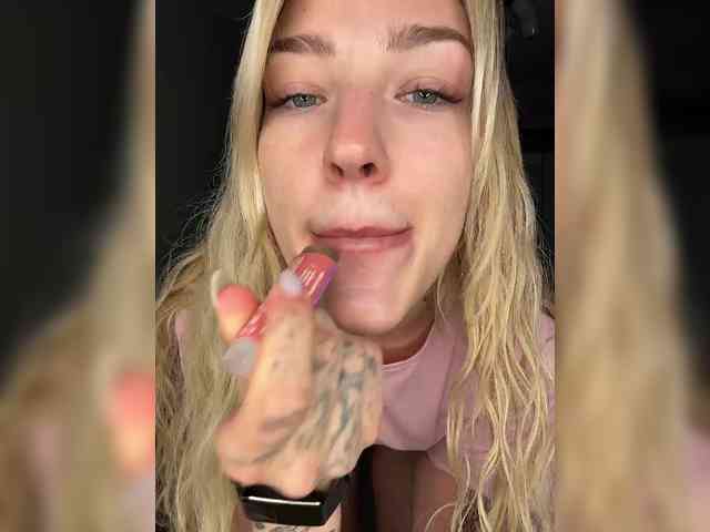 AlinnaAnnila webcam