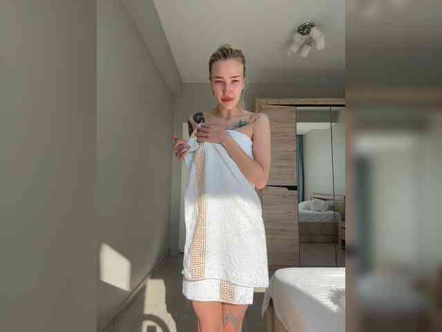 Model: AlinnaAnnila
