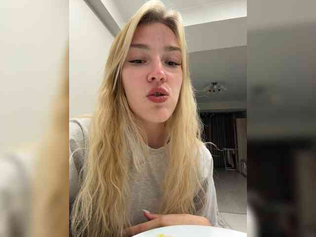 alinnaannila's live room