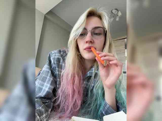 AlinnaAnnila webcam