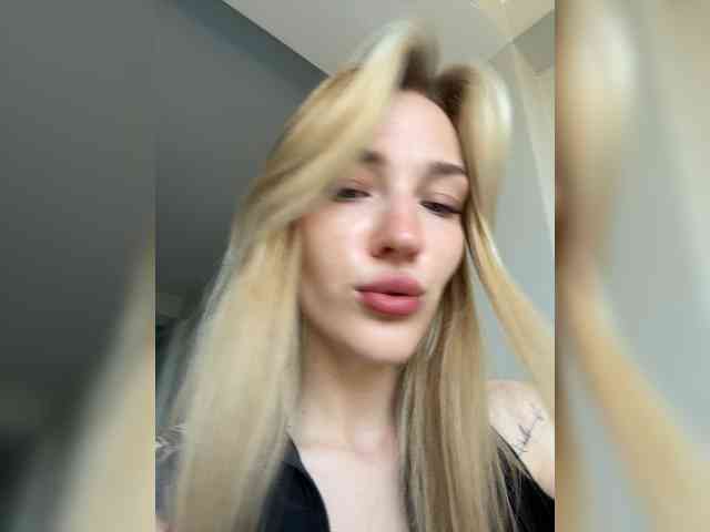 AlinnaAnnila webcam
