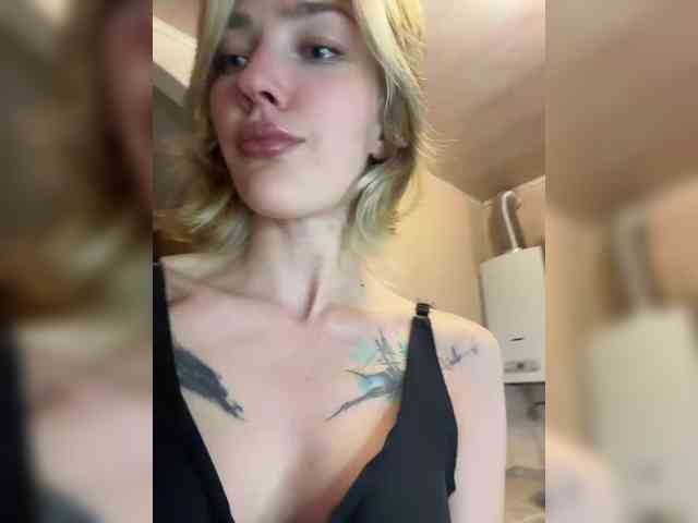 AlinnaAnnila webcam