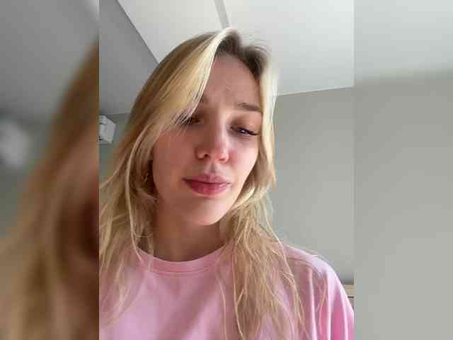 AlinnaAnnila webcam