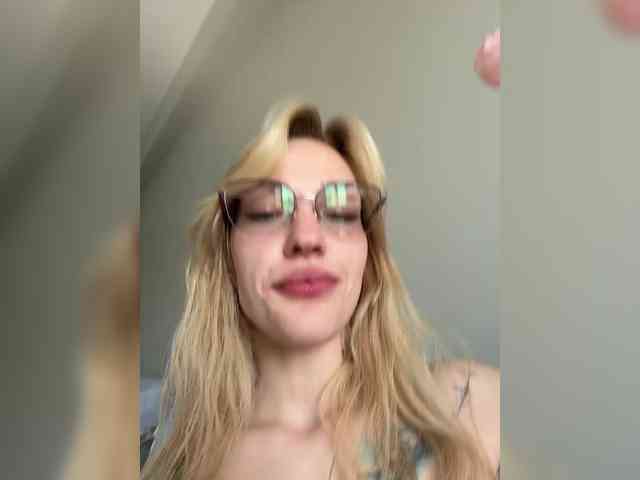 Looonacom Sex Cam Show