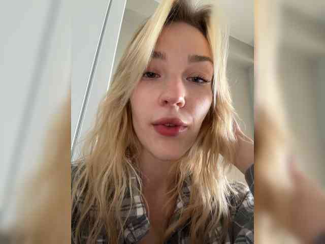 AlinnaAnnila webcam