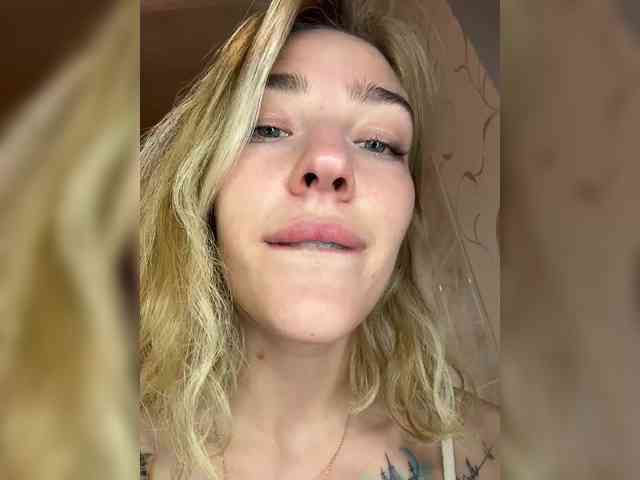 AlinnaAnnila webcam
