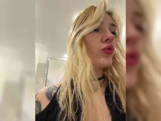 AlinnaAnnila webcam