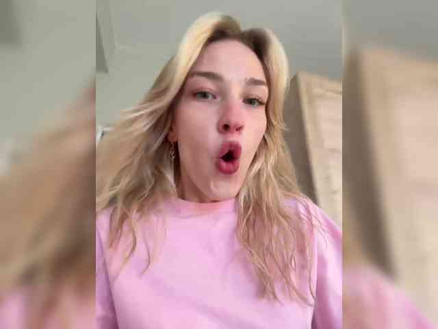 AlinnaAnnila webcam