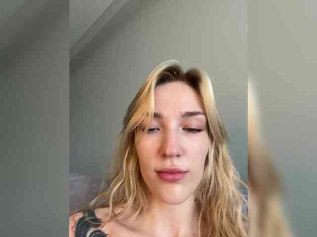 AlinnaAnnila webcam