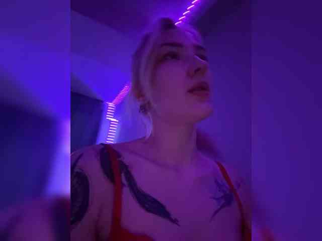 Модель: AlinnaAnnila